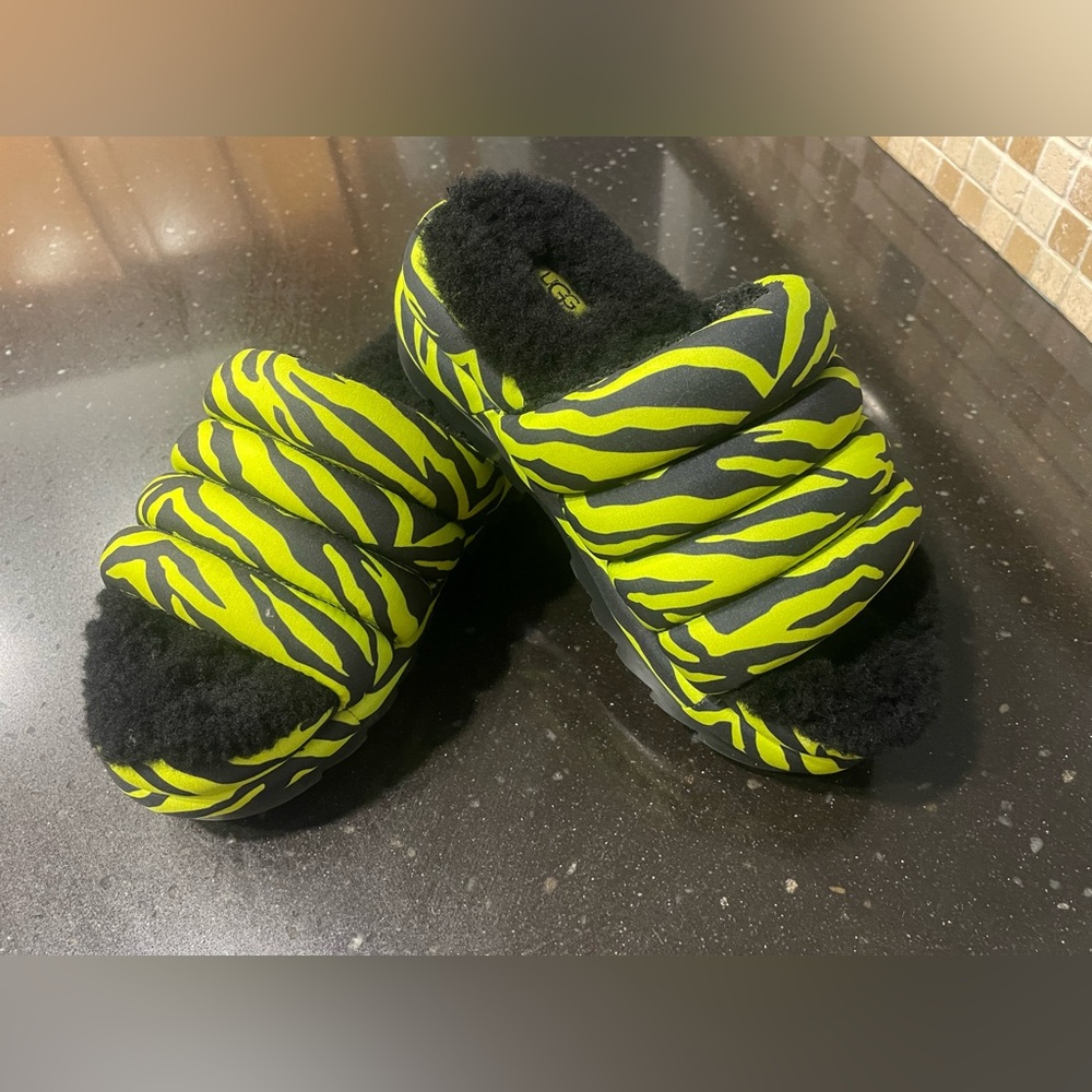 UGG Platform Slippers - Black/Neon Green Zebra Print